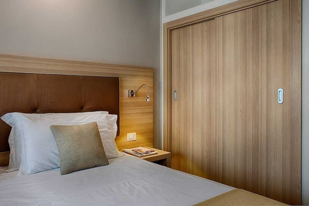 American Hotel Standard Double Room 2