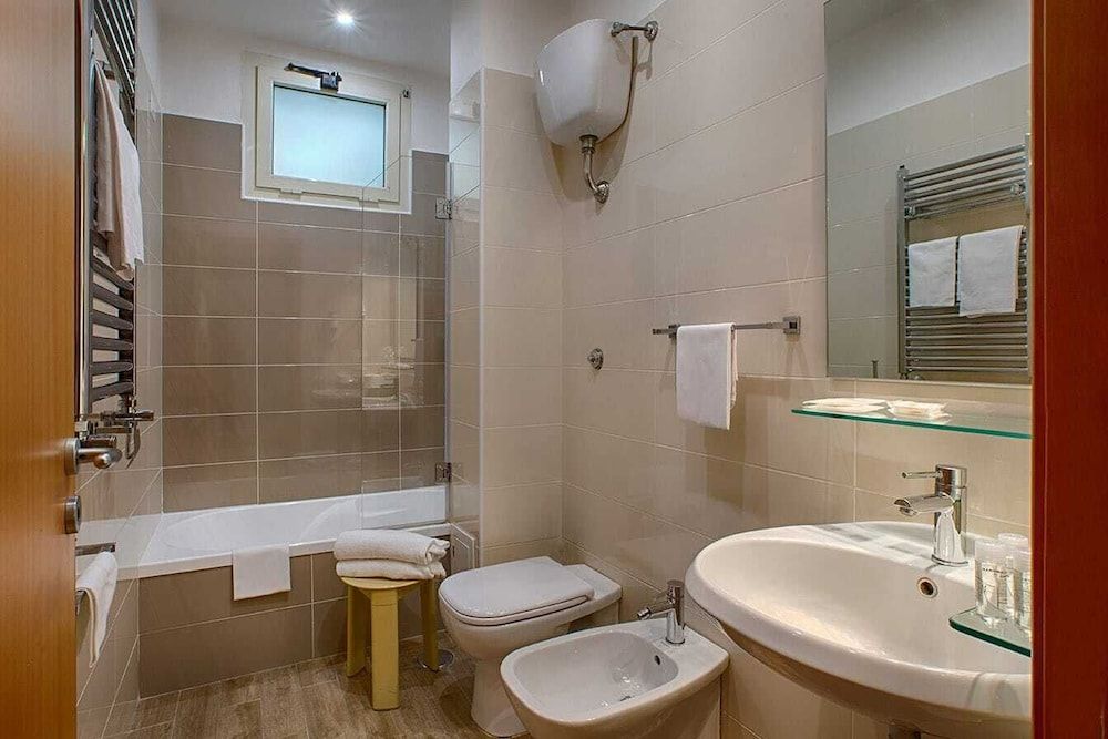 American Hotel Standard Double Room 13