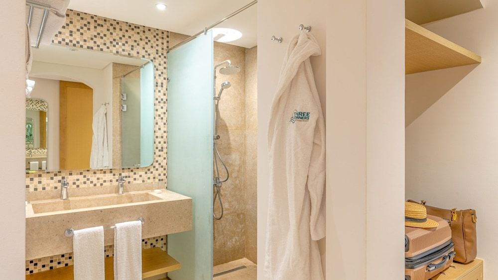 Three Corners Rihana Resort Superior Room 5