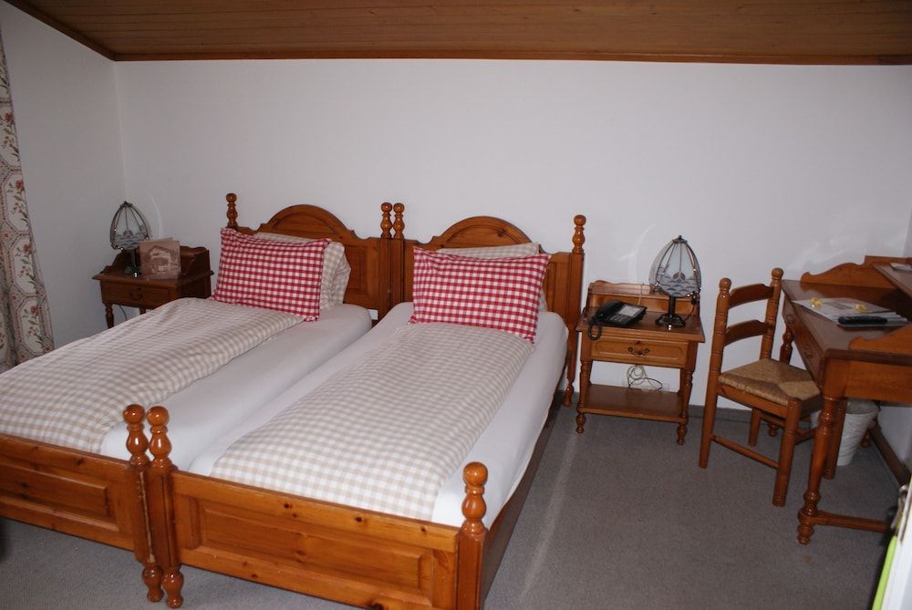 Hotel Bären - The Bear Inn Standard Double or Twin Room 3