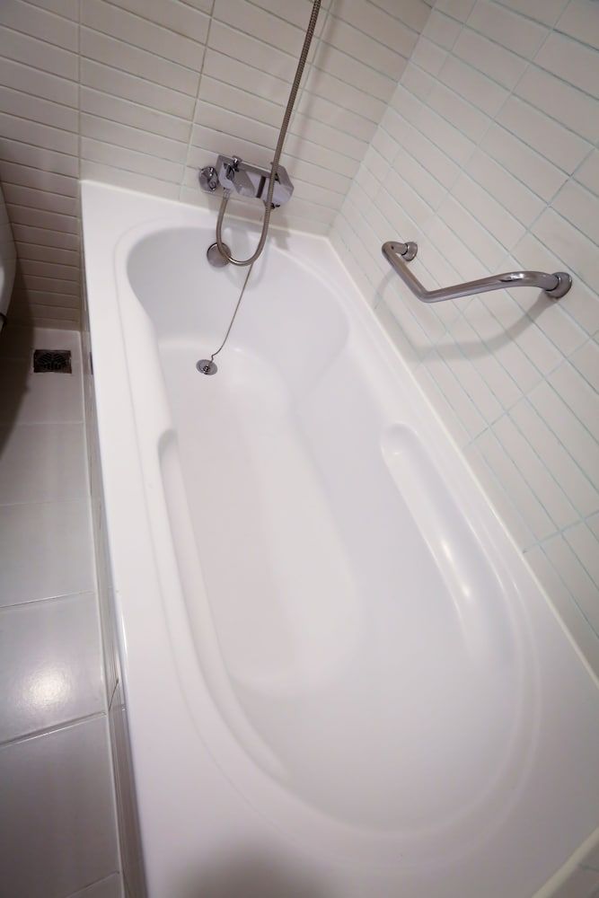 Best Western Premier Gangnam Standard Room, 2 Twin Beds (3 paxs to be booked until 3PM) 11