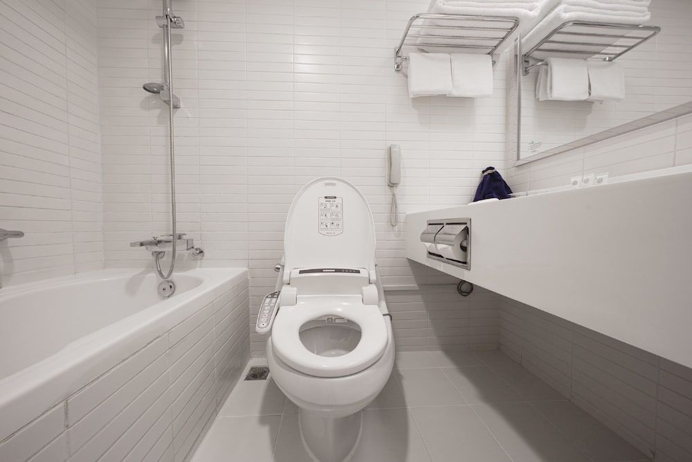 Best Western Premier Gangnam Standard Room, 2 Twin Beds (3 paxs to be booked until 3PM) 5