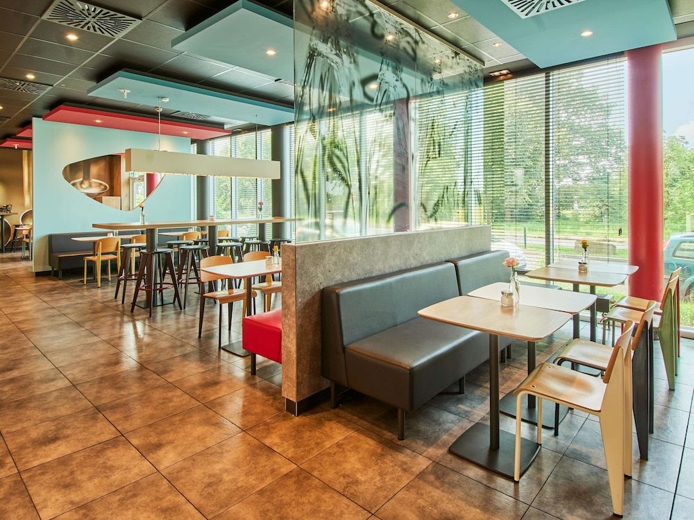 undefined B&B HOTEL Frankfurt-Messe 8