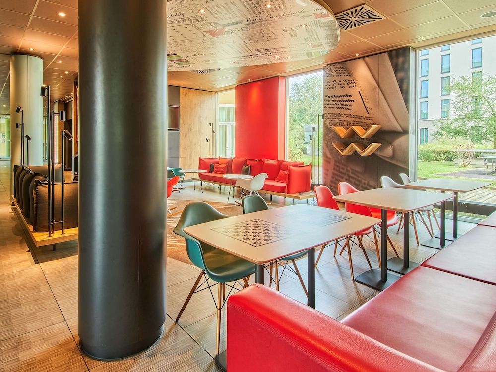 undefined B&B HOTEL Frankfurt-Messe 7