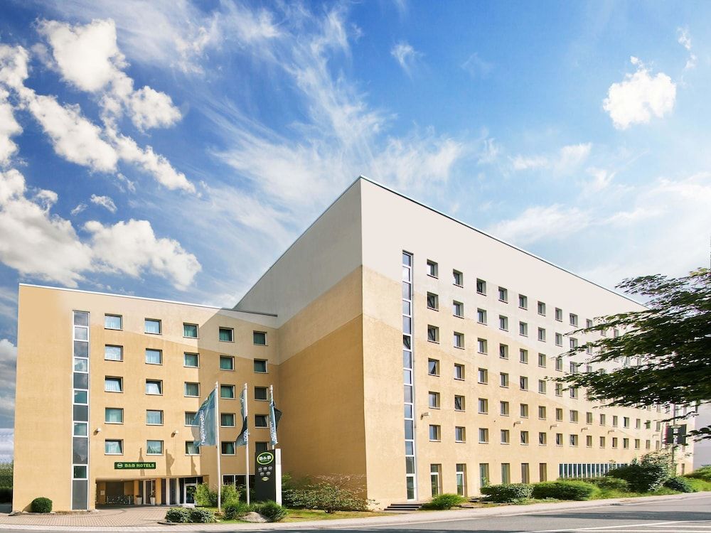 undefined B&B HOTEL Frankfurt-Messe 2