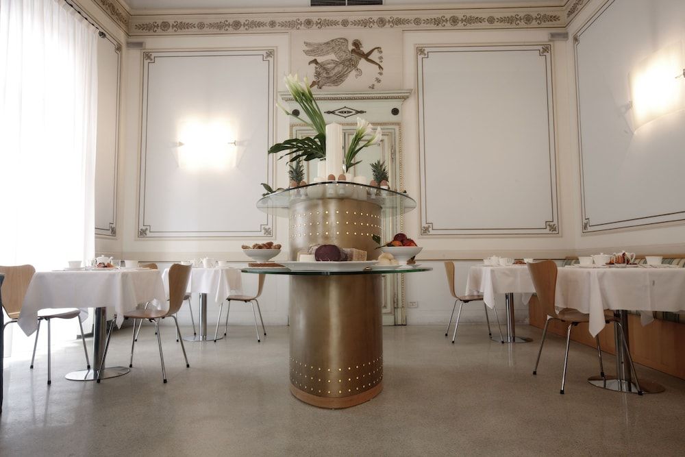 undefined Hotel Grand'Italia 6