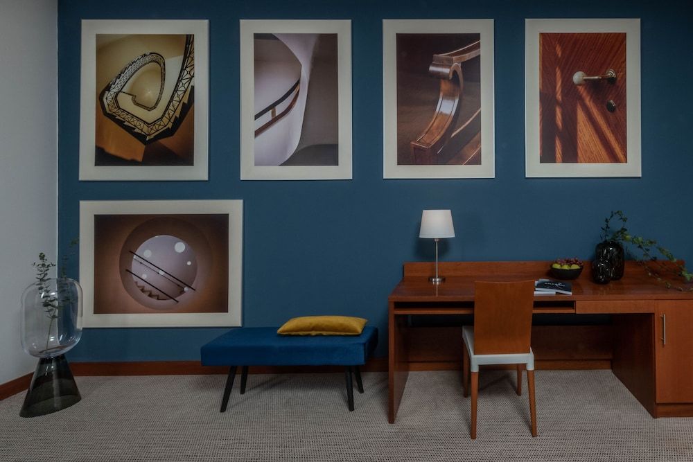 Art Hotel Prague Deluxe Double Room 9