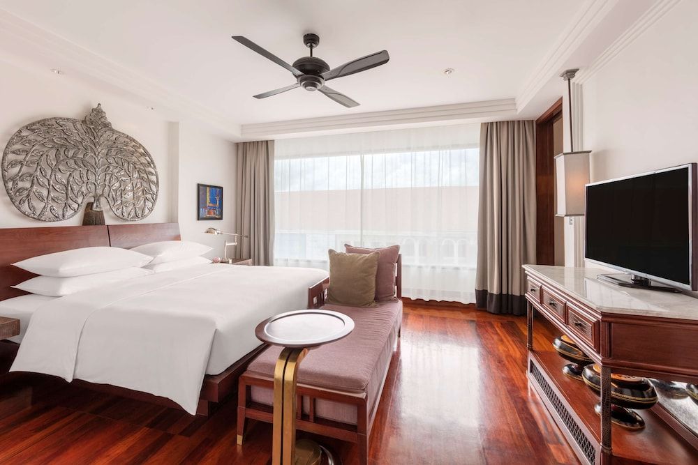 Luxury Suite, 1 King Bed
