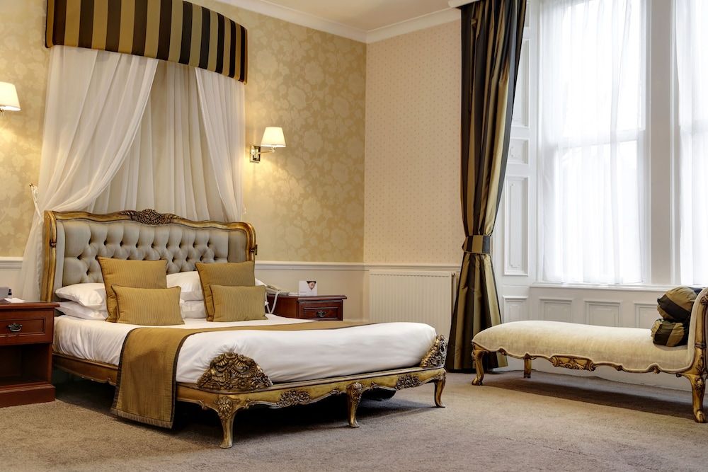 Suite, 1 King Bed