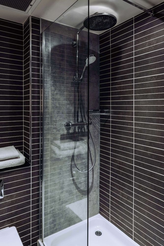 pentahotel Reading Room (Penta Plus) 5