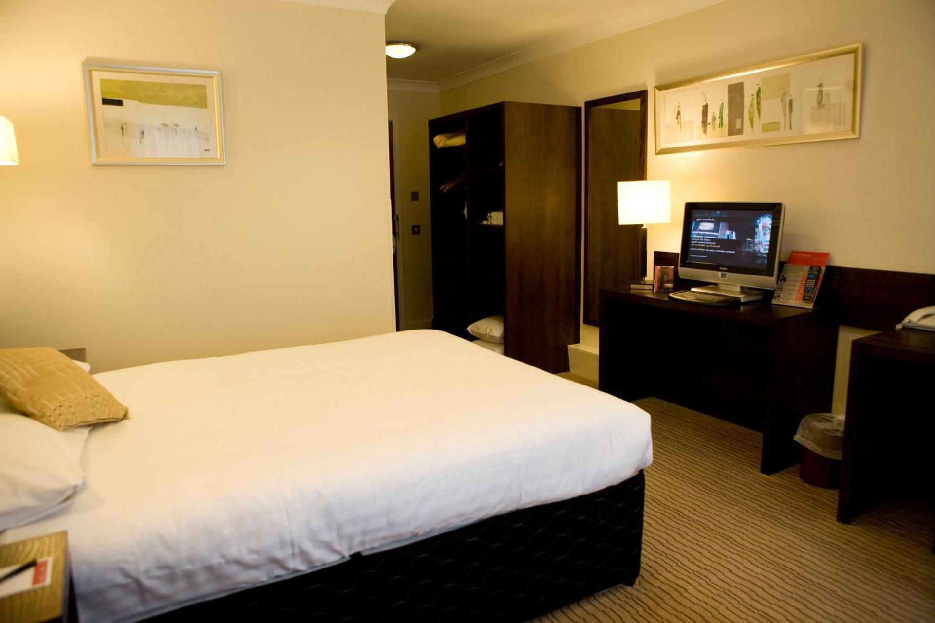 Classic Single Room