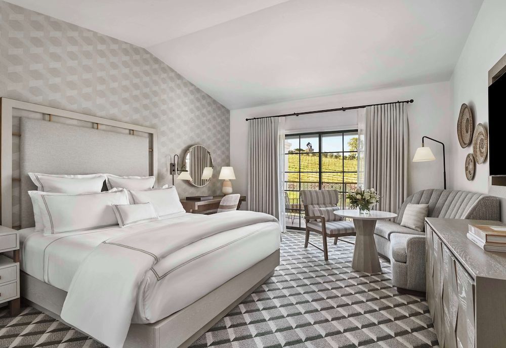 Room, 1 King Bed (Estate Vineyard)