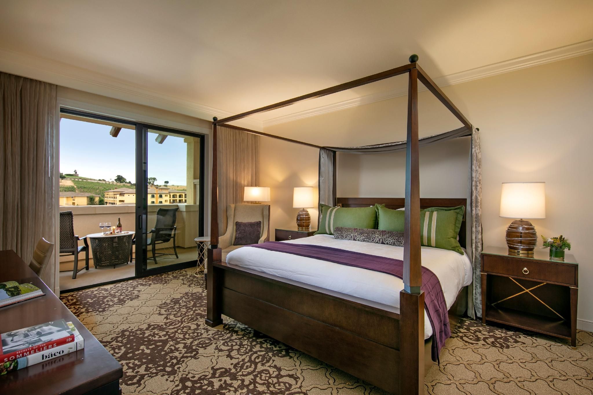 Signature One-Bedroom Suite