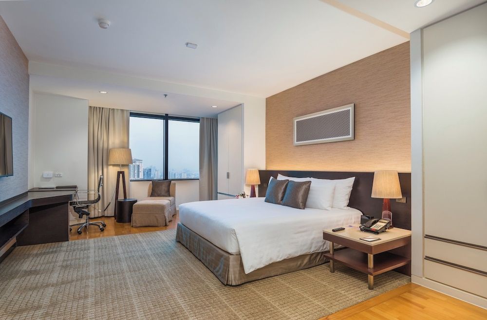 Emporium Suites by Chatrium