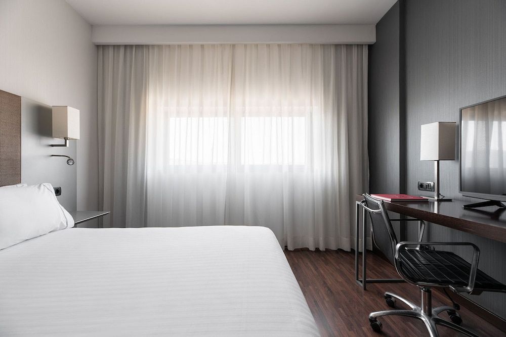 EXE Zizur Pamplona Double Room 4