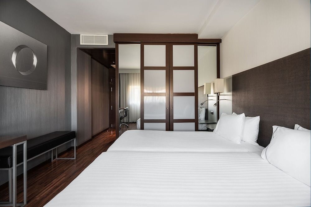 EXE Zizur Pamplona Double Room 6