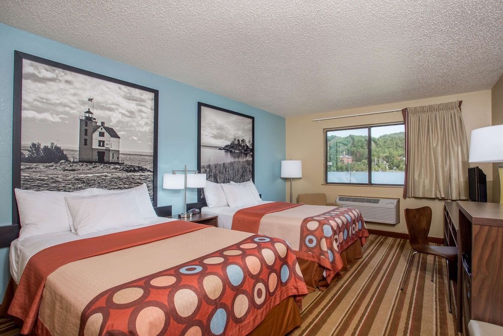 Room, 2 Queen Beds, Non Smoking