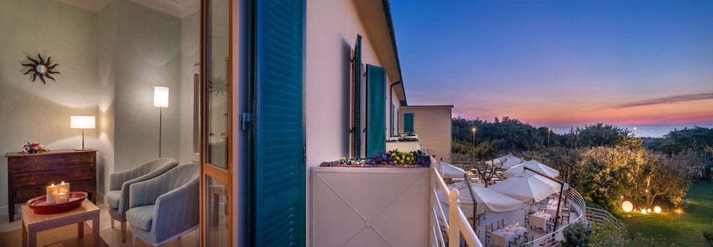 Tombolo Talasso Resort Junior Suite, Park View 2