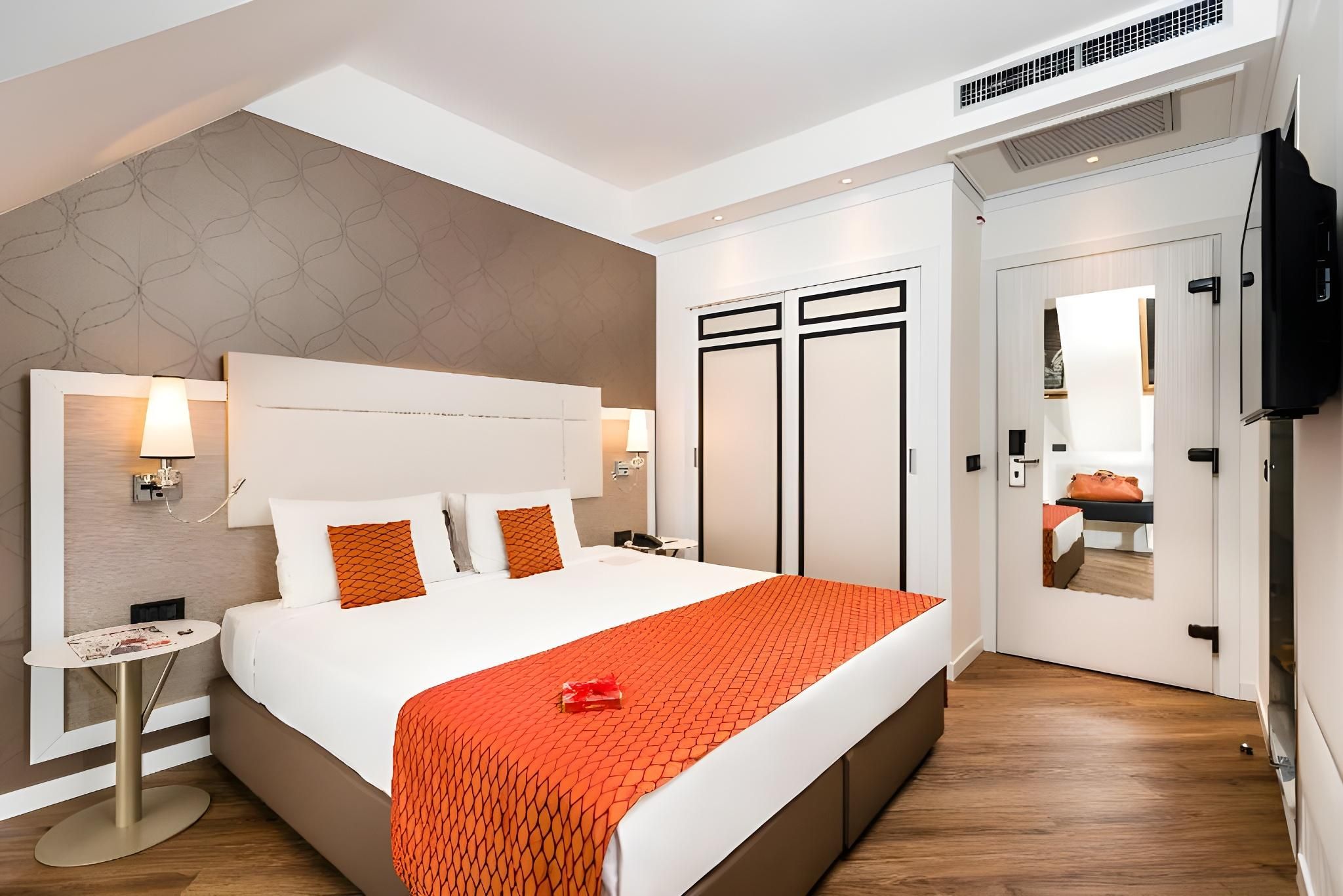 undefined Hotel Parlament 2