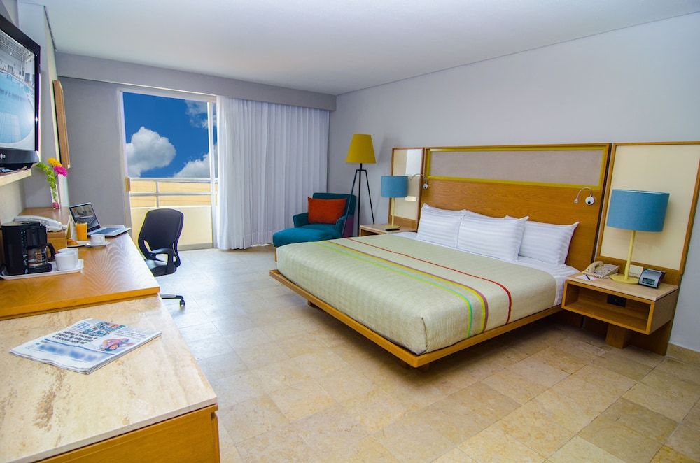Brisas Bussines Club - 1 King Size Bed