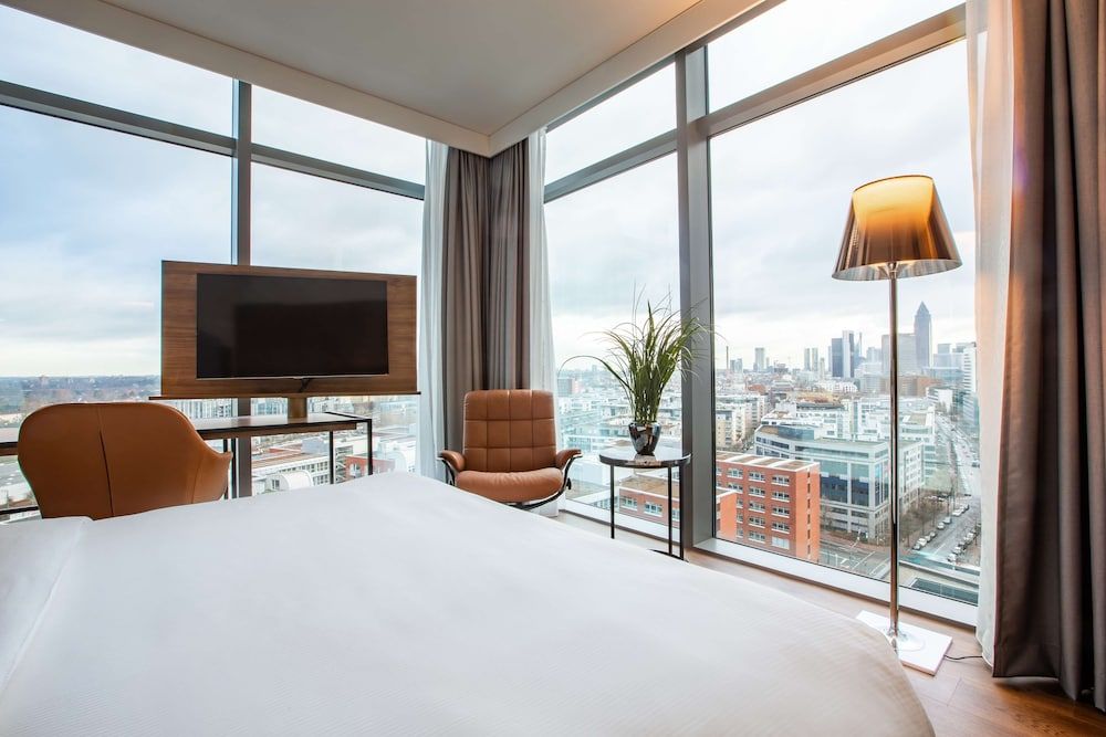 undefined Radisson Blu Hotel, Frankfurt 4