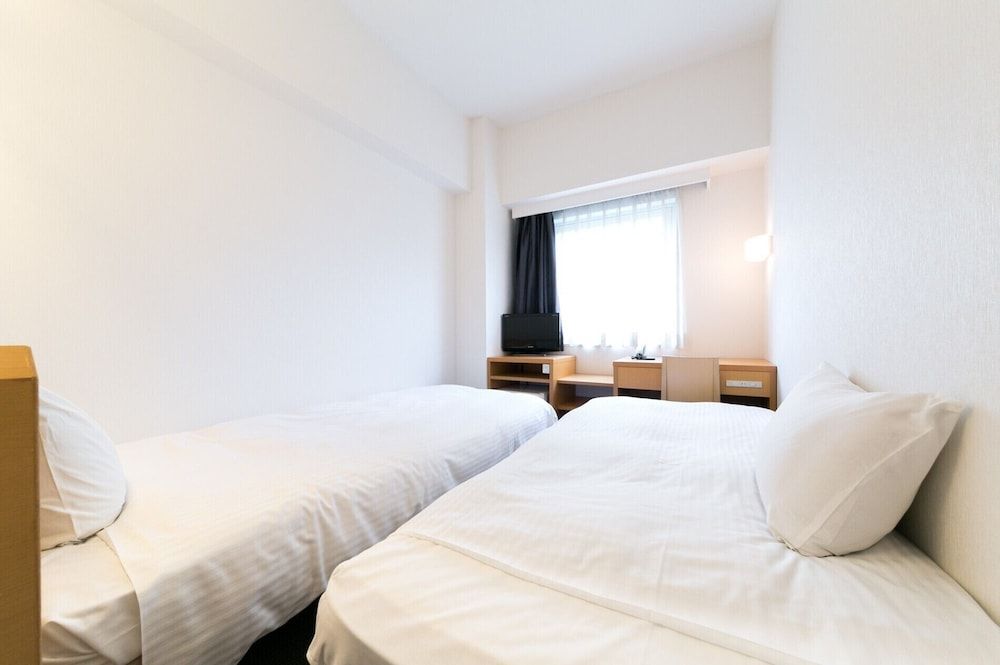 Petit Twin, 1 Single Bed and 1 Extra Bed, Smoking