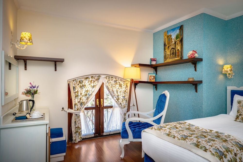 Adalya Port Hotel 