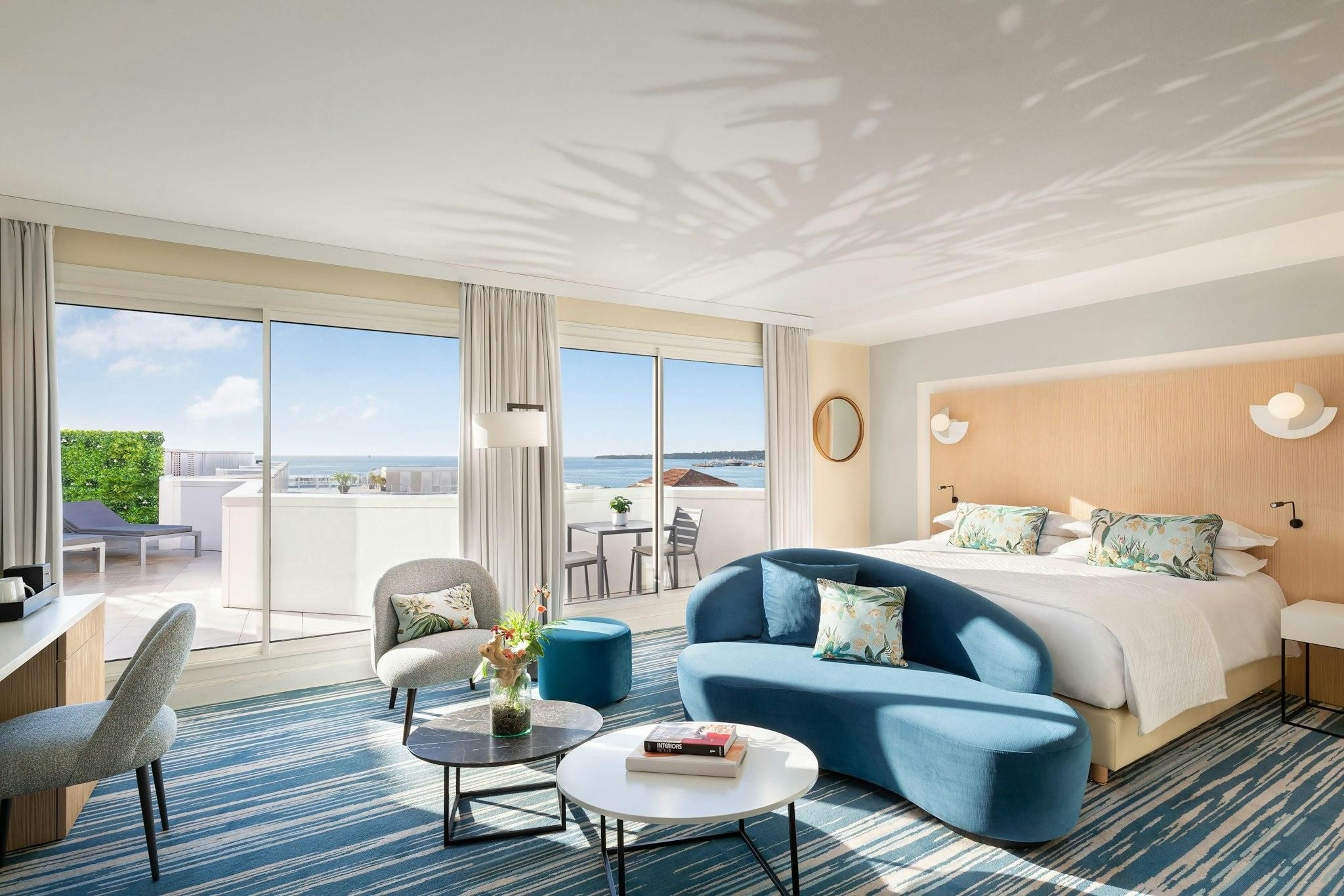 Deluxe Guest room, 1 King, Seafront