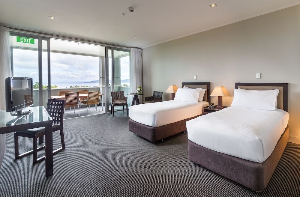 Twin Room (Plus)