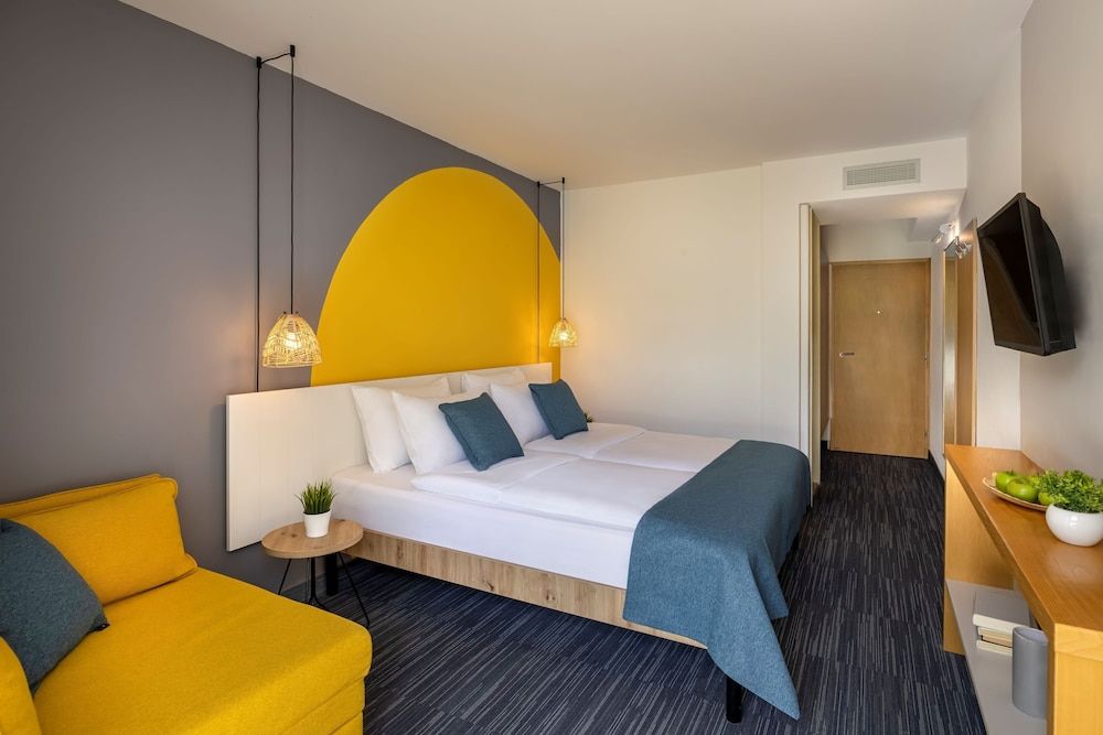 Sunny Dubrovnik by Valamar Superior Room for 2+1