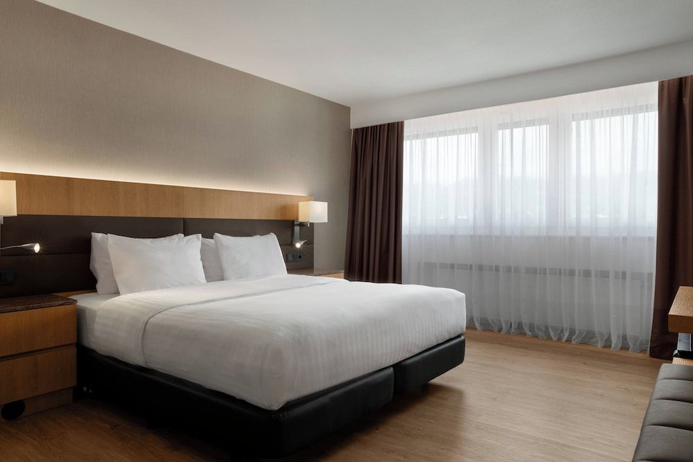 undefined AC Hotel by Marriott Innsbruck 2
