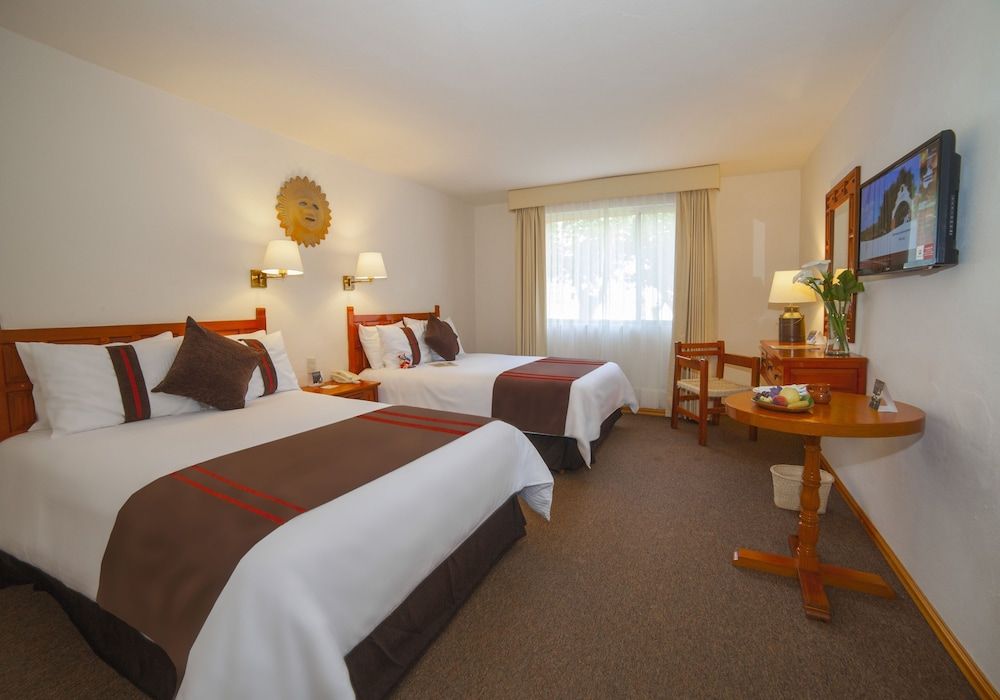 Junior Suite, 2 Queen Beds