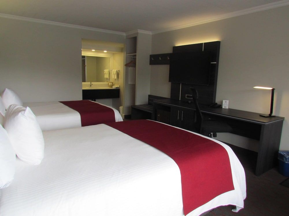 Room - 2 Queen, Balcony