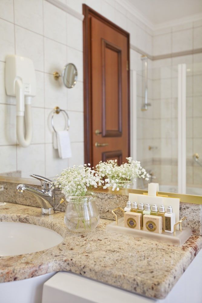 Grand Villa Argentina Superior Room, Sea View 5