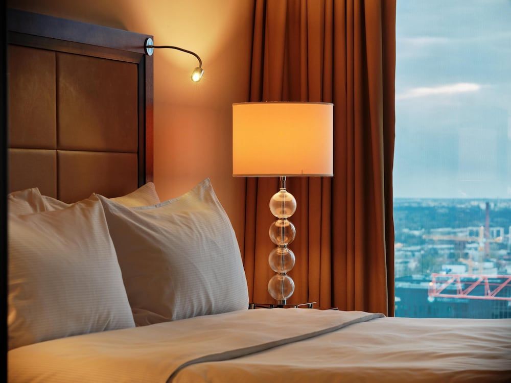 Hilton Warsaw City Room, 1 King Bed 2