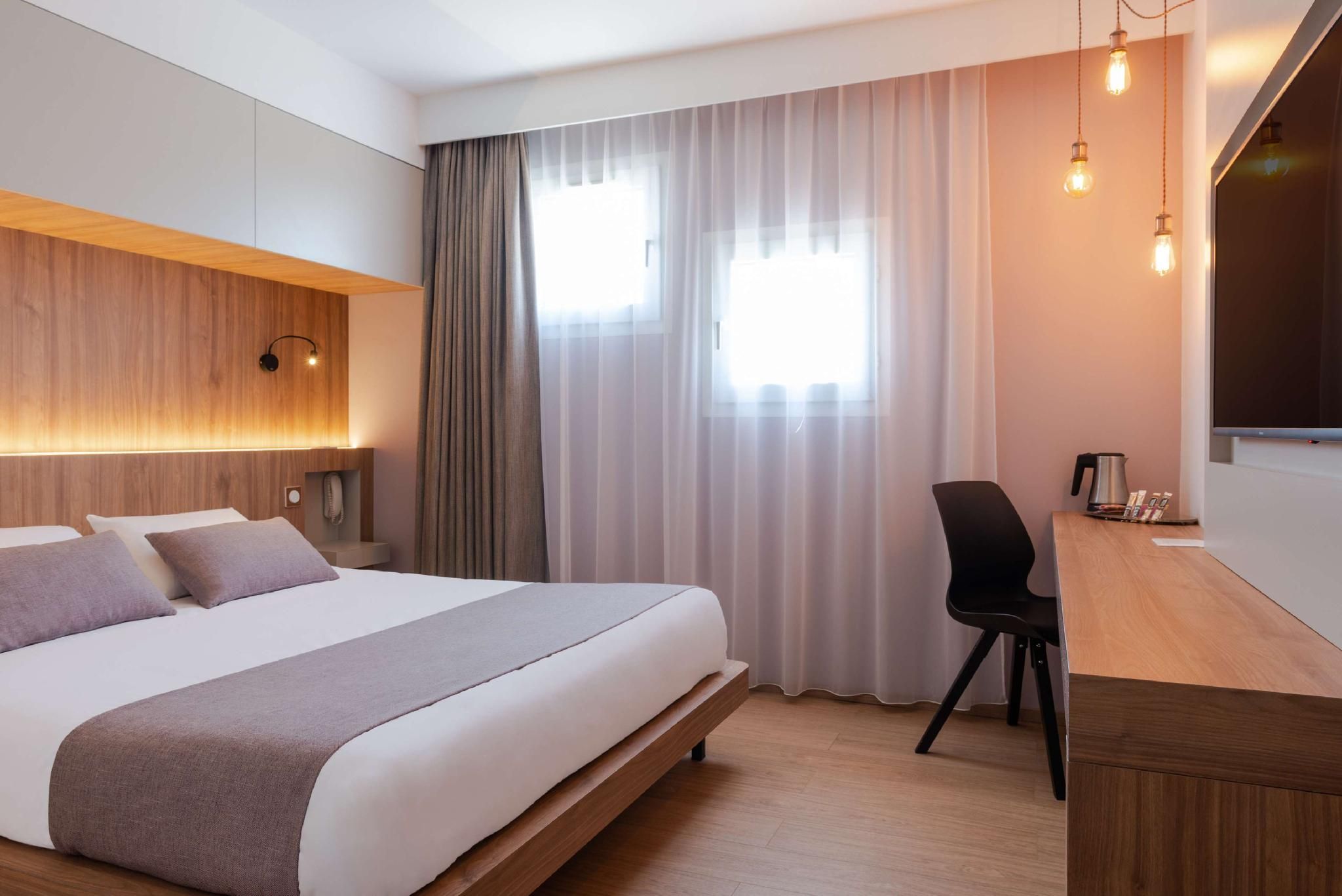 Double Room for 2 People