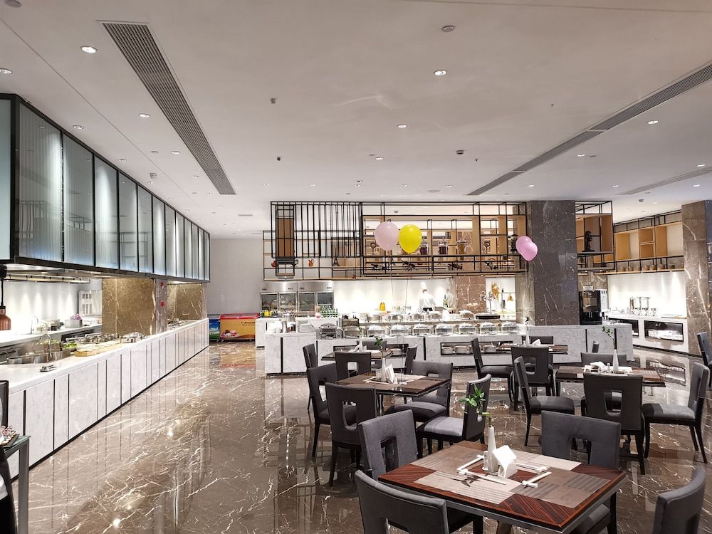 undefined Maison New Century Hotel Ningbo 10