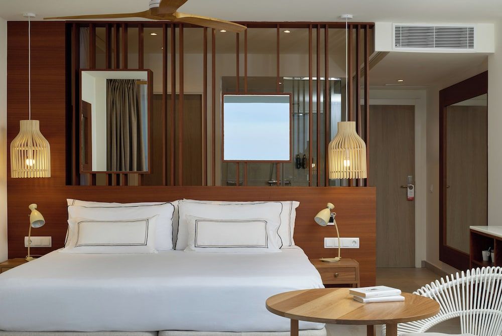 The Level Junior Suite Deluxe Sea View