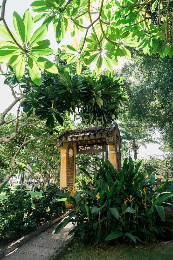 undefined Palm Garden Beach Resort and Spa 10