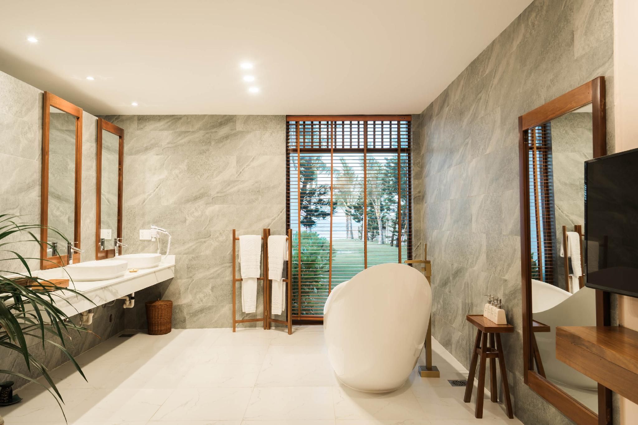 undefined Palm Garden Beach Resort & Spa 8