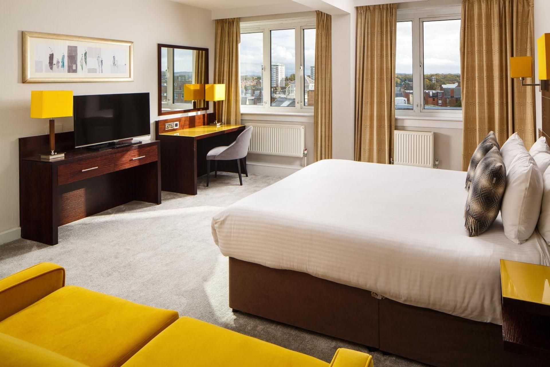 Superior Room With 1 Double Bed And Sea View
