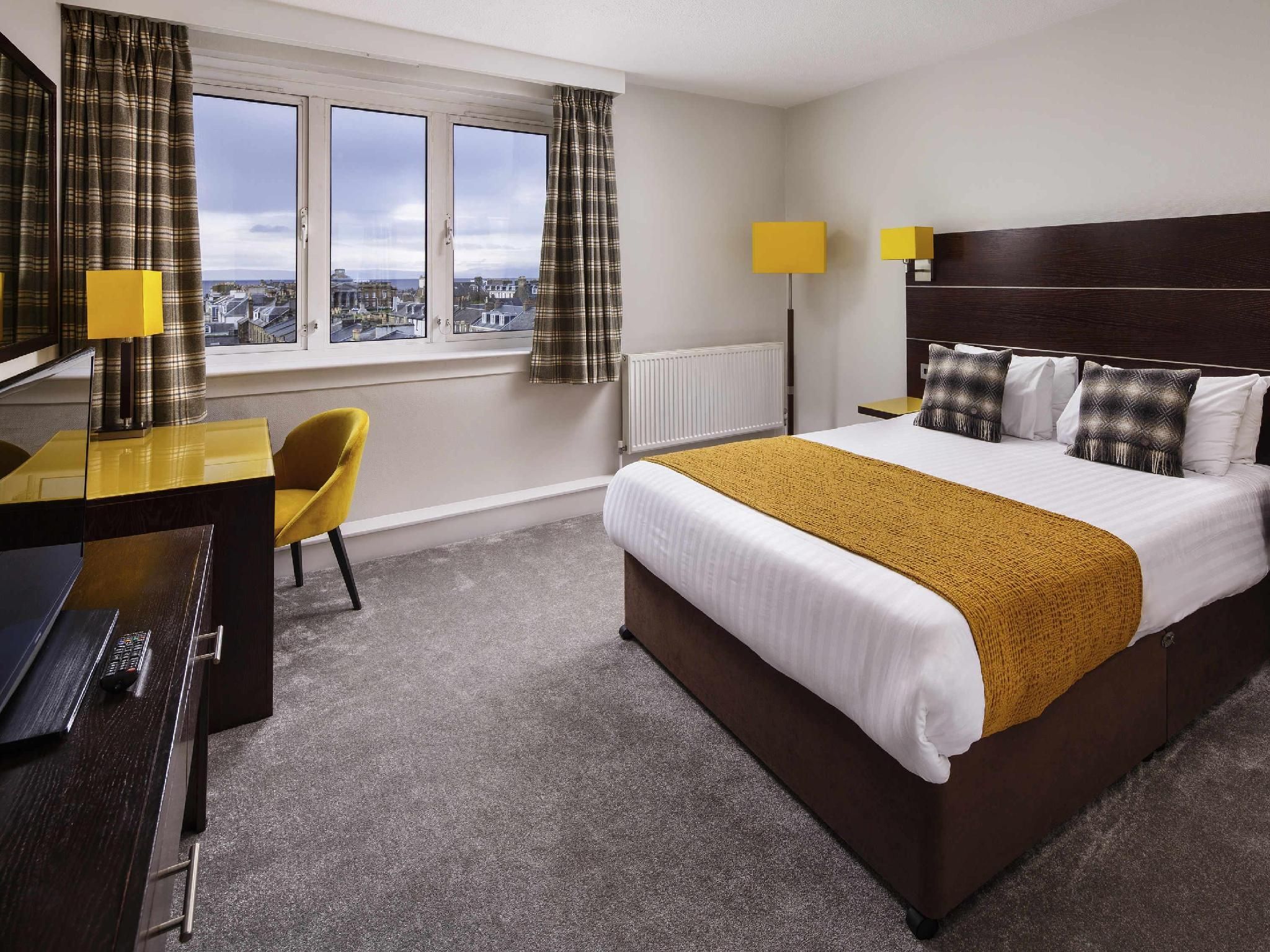 Classic Room with 1 Double Bed