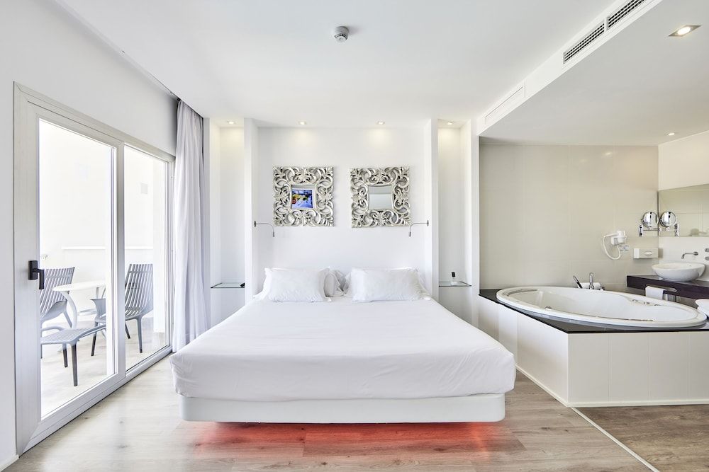 Suite Junior Dluxe with Jacuzzi