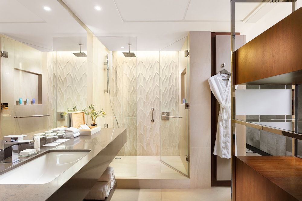 Mandarin Oriental, Santiago Deluxe Room, 1 King Bed 4