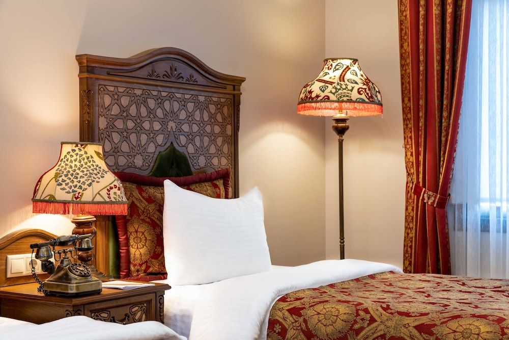 Sultanhan Hotel - Special Class Deluxe Double or Twin Room 3