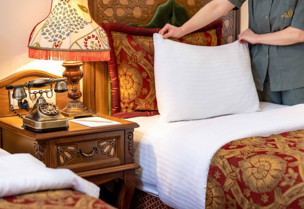 Sultanhan Hotel - Special Class Deluxe Double or Twin Room 8