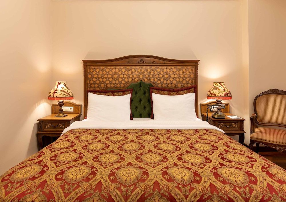 Sultanhan Hotel - Special Class Deluxe Double or Twin Room 6