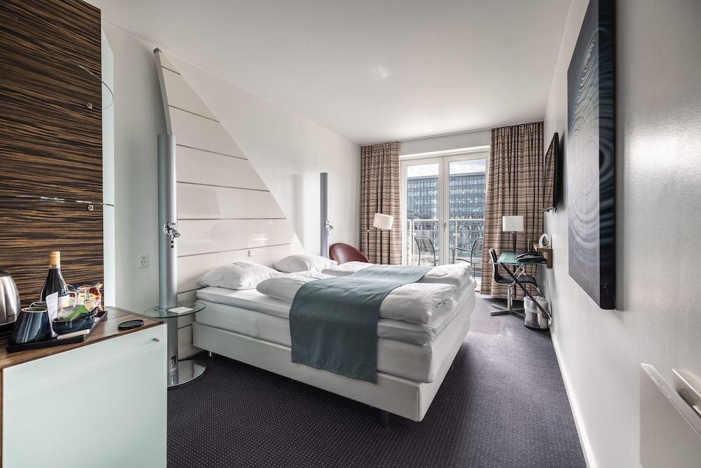 undefined Copenhagen Island Hotel 4