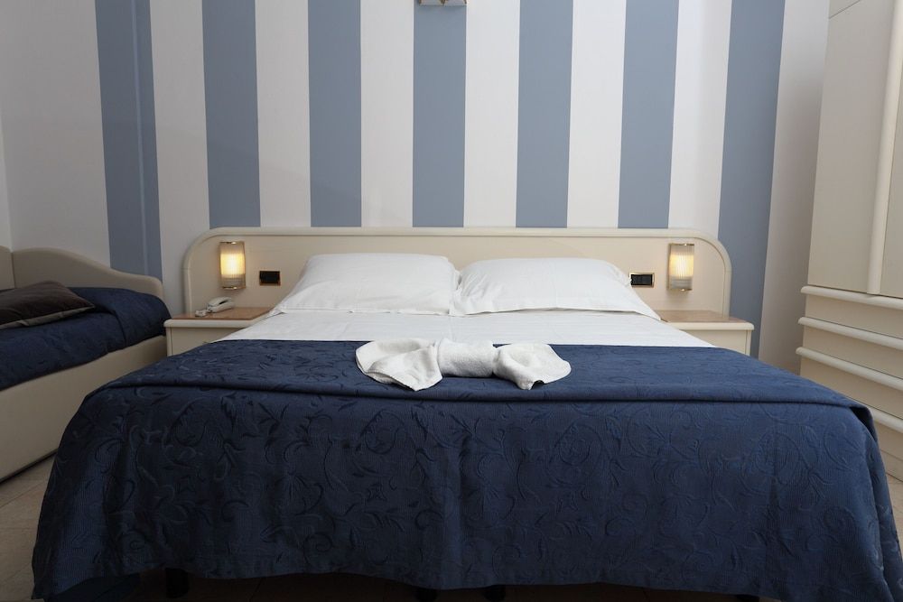 Classic Quadruple Room