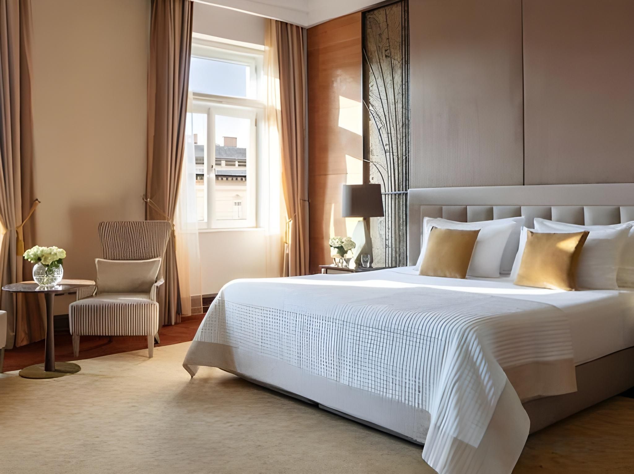 Grand Premium City View